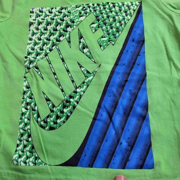 Nike shirt 2T  - Picture 2 of 3